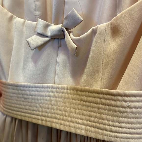 WHITE Vera Wang Bridesmaid Dress - Picture 3 of 5